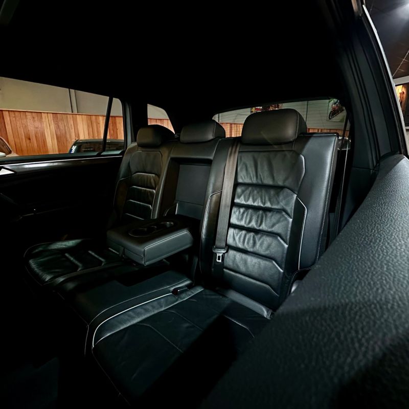 Volkswagen Tiguan Allspace R-line 350 Tsi 2.0 4×4 2019/2019 DL MOTORS LAJEADO / Carros no Vale