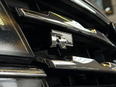 Volkswagen Tiguan Allspace R-line 350 Tsi 2.0 4×4 2019/2019 DL MOTORS LAJEADO / Carros no Vale