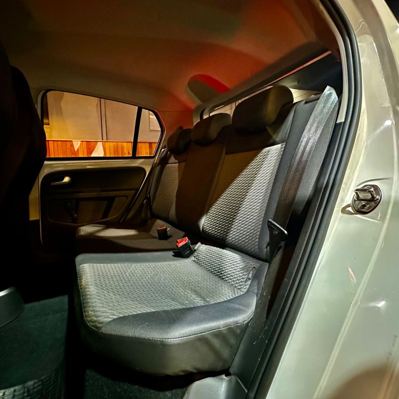 Volkswagen Up Connect Tsi Md 2019/2020 DL MOTORS LAJEADO / Carros no Vale