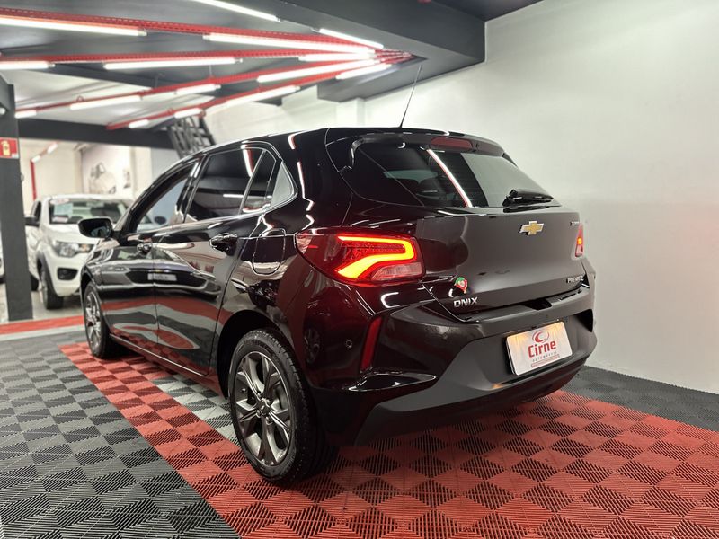 CHEVROLET ONIX HATCH PREM 1.0 12V TB 2020/2021 CIRNE AUTOMÓVEIS SANTA MARIA / Carros no Vale
