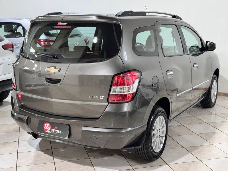 CHEVROLET SPIN 1.8 LT 8V 2014/2015 SUL SERRA MOTORS CAXIAS DO SUL / Carros no Vale