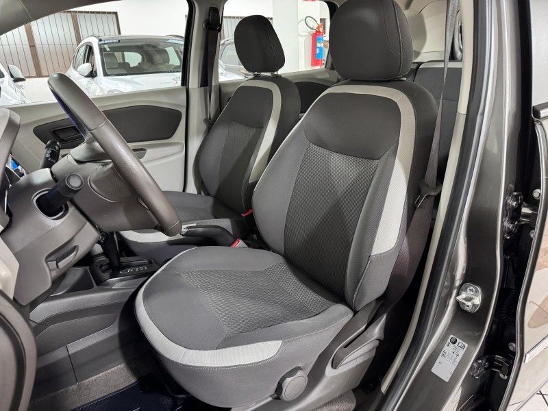 CHEVROLET SPIN 1.8 LT 8V 2014/2015 SUL SERRA MOTORS CAXIAS DO SUL / Carros no Vale