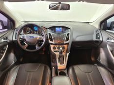 FORD FOCUS 2.0 SE SEDAN 16V 2013/2014 SUL SERRA MOTORS CAXIAS DO SUL / Carros no Vale