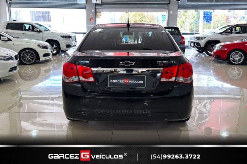 CHEVROLET CRUZE 1.8 LTZ 16V 2014/2014 GARCEZ VEÍCULOS BENTO GONÇALVES / Carros no Vale