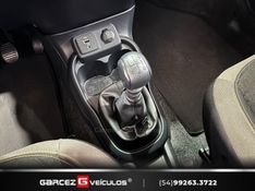 FIAT MOBI 1.0 TREKKING 8V 2023/2024 GARCEZ VEÍCULOS BENTO GONÇALVES / Carros no Vale