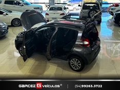 FIAT MOBI 1.0 TREKKING 8V 2023/2024 GARCEZ VEÍCULOS BENTO GONÇALVES / Carros no Vale
