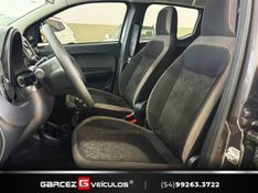 FIAT MOBI 1.0 TREKKING 8V 2023/2024 GARCEZ VEÍCULOS BENTO GONÇALVES / Carros no Vale