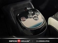 FIAT UNO 1.4 EVO SPORTING 8V AUTOMATIZADO 2014/2015 GARCEZ VEÍCULOS BENTO GONÇALVES / Carros no Vale