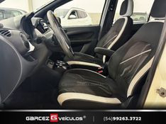 FIAT UNO 1.4 EVO SPORTING 8V AUTOMATIZADO 2014/2015 GARCEZ VEÍCULOS BENTO GONÇALVES / Carros no Vale