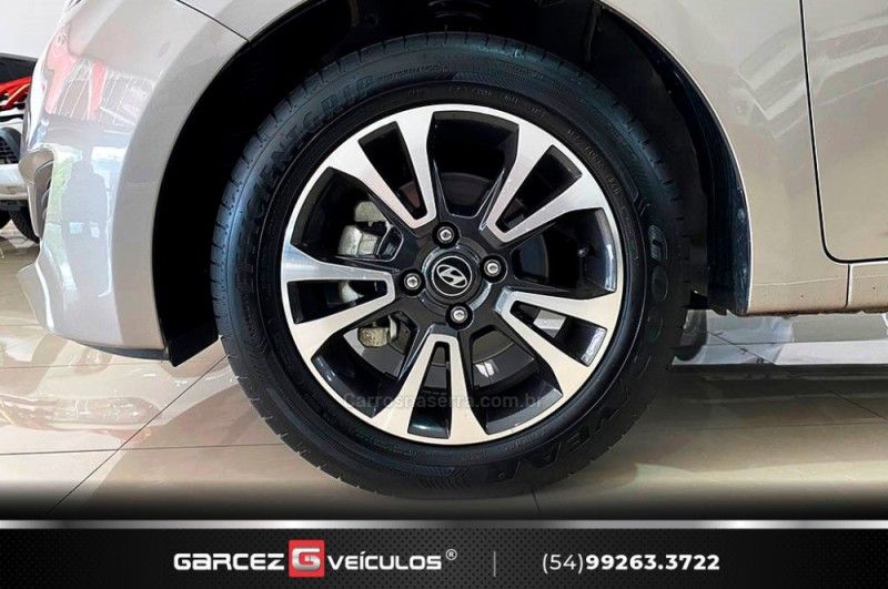 HYUNDAI HB20 1.6 COMFORT PLUS 16V 2019/2019 GARCEZ VEÍCULOS BENTO GONÇALVES / Carros no Vale