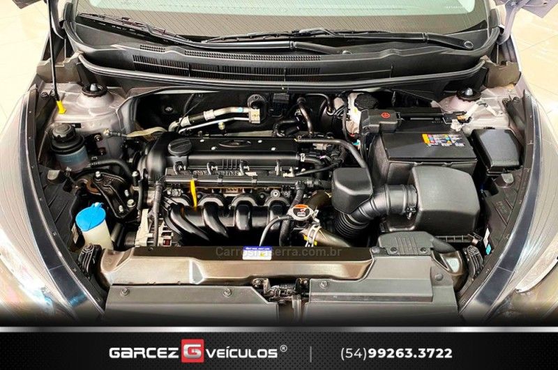 HYUNDAI HB20 1.6 COMFORT PLUS 16V 2019/2019 GARCEZ VEÍCULOS BENTO GONÇALVES / Carros no Vale