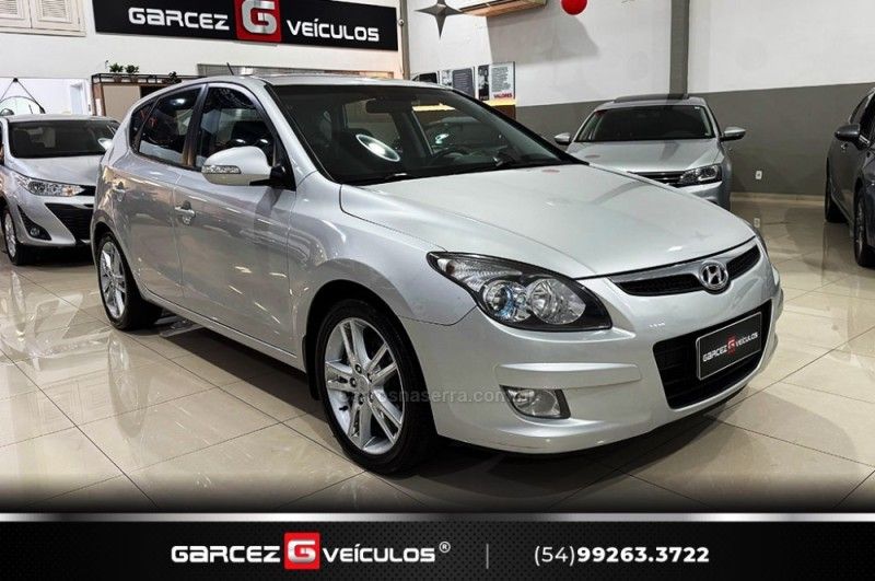 HYUNDAI I30 2.0 MPI 16V 2010/2011 GARCEZ VEÍCULOS BENTO GONÇALVES / Carros no Vale