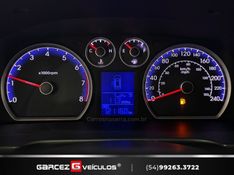 HYUNDAI I30 2.0 MPI 16V 2010/2011 GARCEZ VEÍCULOS BENTO GONÇALVES / Carros no Vale
