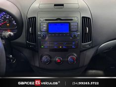 HYUNDAI I30 2.0 MPI 16V 2010/2011 GARCEZ VEÍCULOS BENTO GONÇALVES / Carros no Vale