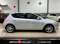 HYUNDAI I30 2.0 MPI 16V 2010/2011 GARCEZ VEÍCULOS BENTO GONÇALVES / Carros no Vale