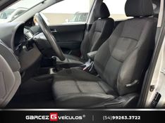 HYUNDAI I30 2.0 MPI 16V 2010/2011 GARCEZ VEÍCULOS BENTO GONÇALVES / Carros no Vale