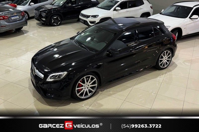 MERCEDES-BENZ GLA 45 AMG 2.0 16V TURBO 2018/2019 GARCEZ VEÍCULOS BENTO GONÇALVES / Carros no Vale