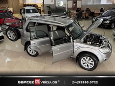 MITSUBISHI PAJERO TR4 2.0 4X4 16V 140CV 2011/2011 GARCEZ VEÍCULOS BENTO GONÇALVES / Carros no Vale