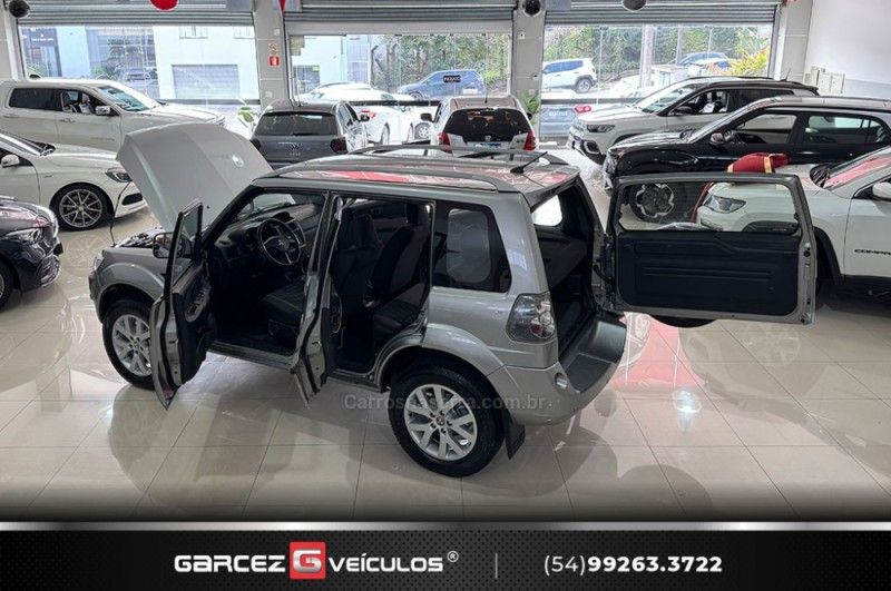 MITSUBISHI PAJERO TR4 2.0 4X4 16V 140CV 2011/2011 GARCEZ VEÍCULOS BENTO GONÇALVES / Carros no Vale