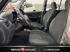 MITSUBISHI PAJERO TR4 2.0 4X4 16V 140CV 2011/2011 GARCEZ VEÍCULOS BENTO GONÇALVES / Carros no Vale