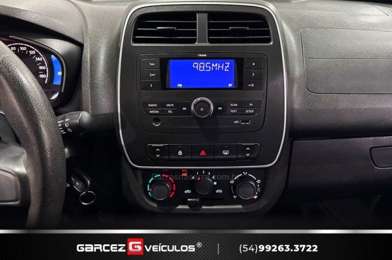 RENAULT KWID 1.0 12V SCE ZEN 2019/2020 GARCEZ VEÍCULOS BENTO GONÇALVES / Carros no Vale