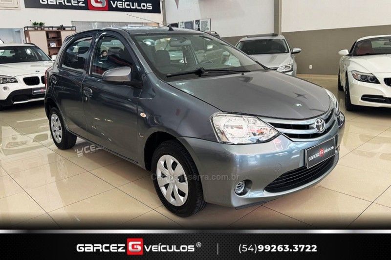TOYOTA ETIOS 1.3 X 16V 2015/2015 GARCEZ VEÍCULOS BENTO GONÇALVES / Carros no Vale