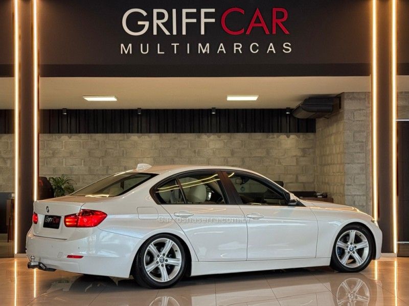 BMW 320I 2.0 16V TURBO ACTIVE 2014/2015 GRIFFCAR MULTIMARCAS DOIS IRMÃOS / Carros no Vale