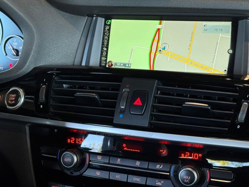 BMW X4 3.0 M SPORT 35I 4X4 24V TURBO 2015/2016 GRIFFCAR MULTIMARCAS DOIS IRMÃOS / Carros no Vale
