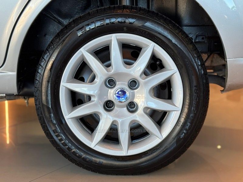 FIAT PALIO 1.4 MPI ELX 8V 2007/2008 GRIFFCAR MULTIMARCAS DOIS IRMÃOS / Carros no Vale
