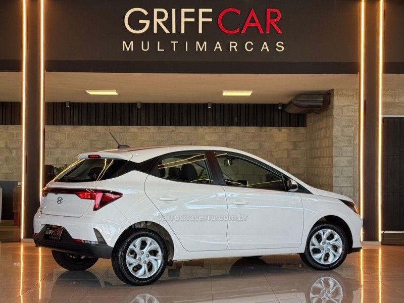 HYUNDAI HB20 1.0 COMFORT 12V 2023/2024 GRIFFCAR MULTIMARCAS DOIS IRMÃOS / Carros no Vale