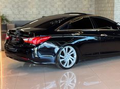 HYUNDAI SONATA 2.4 MPFI V4 16V 182CV 2012/2013 GRIFFCAR MULTIMARCAS DOIS IRMÃOS / Carros no Vale
