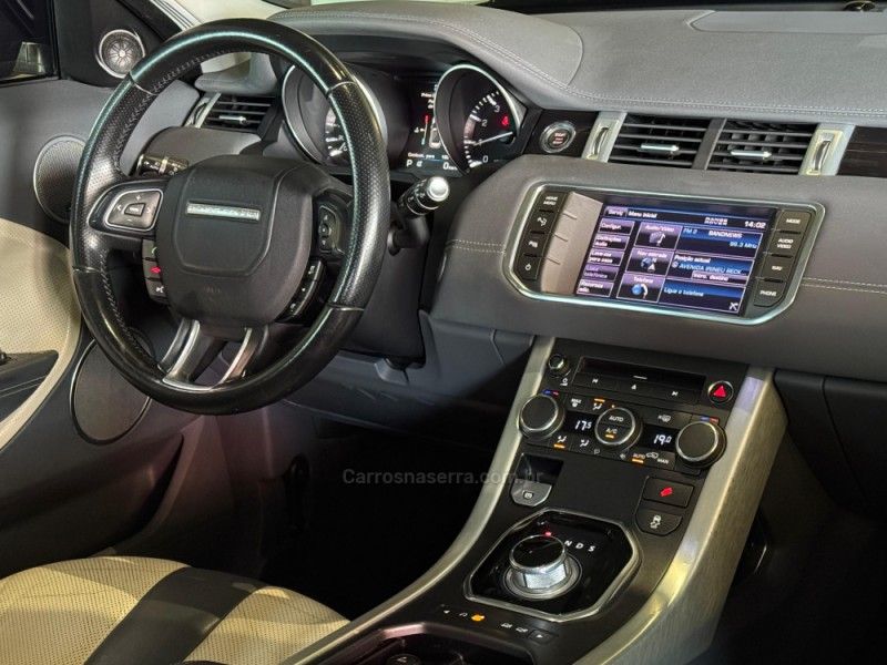 LAND ROVER RANGE ROVER EVOQUE 2.0 DYNAMIC 4WD 16V 2012/2013 GRIFFCAR MULTIMARCAS DOIS IRMÃOS / Carros no Vale