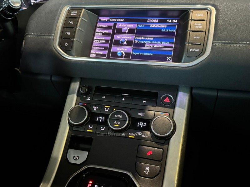 LAND ROVER RANGE ROVER EVOQUE 2.0 DYNAMIC 4WD 16V 2012/2013 GRIFFCAR MULTIMARCAS DOIS IRMÃOS / Carros no Vale