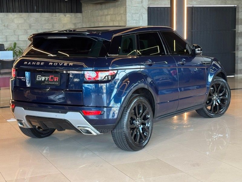 LAND ROVER RANGE ROVER EVOQUE 2.0 DYNAMIC 4WD 16V 2012/2013 GRIFFCAR MULTIMARCAS DOIS IRMÃOS / Carros no Vale