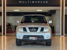 NISSAN FRONTIER 2.5 XE 4X4 CD TURBO ELETRONIC 2012/2013 GRIFFCAR MULTIMARCAS DOIS IRMÃOS / Carros no Vale