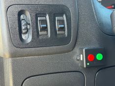 RENAULT MASTER 2.3 DCI MINIBUS EXECUTIVE L3H2 16 LUGARES 16V 2015/2016 GRIFFCAR MULTIMARCAS DOIS IRMÃOS / Carros no Vale