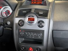 RENAULT MÉGANE 1.6 DYNAMIQUE GRAND TOUR 16V 2011/2011 GRIFFCAR MULTIMARCAS DOIS IRMÃOS / Carros no Vale