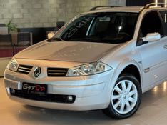 RENAULT MÉGANE 1.6 DYNAMIQUE GRAND TOUR 16V 2011/2011 GRIFFCAR MULTIMARCAS DOIS IRMÃOS / Carros no Vale