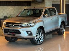TOYOTA HILUX 2.8 SRX 4X4 CD 16V 2016/2017 GRIFFCAR MULTIMARCAS DOIS IRMÃOS / Carros no Vale