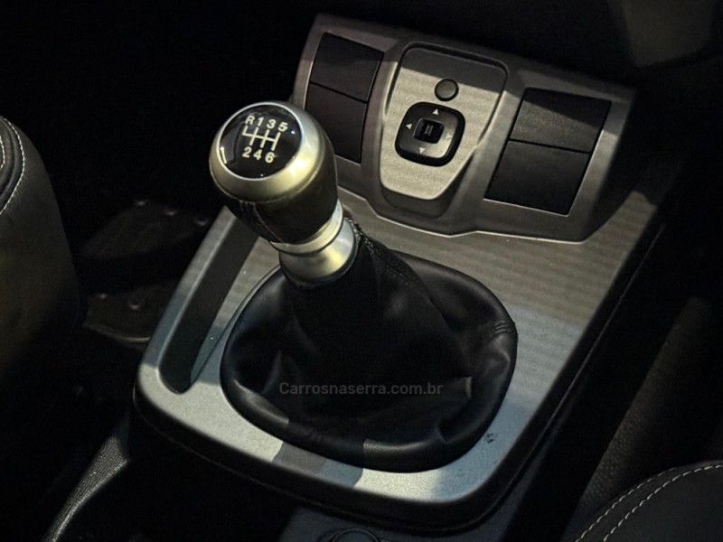 TROLLER T4 3.2 TDI 4X4 20V TURBO INTERCOOLER 2018/2018 GRIFFCAR MULTIMARCAS DOIS IRMÃOS / Carros no Vale