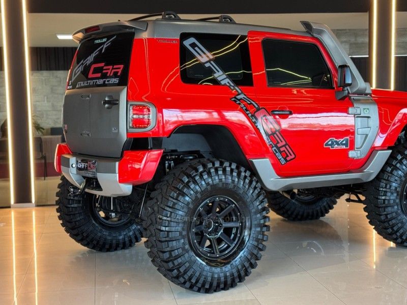 TROLLER T4 3.2 TDI 4X4 20V TURBO INTERCOOLER 2018/2018 GRIFFCAR MULTIMARCAS DOIS IRMÃOS / Carros no Vale
