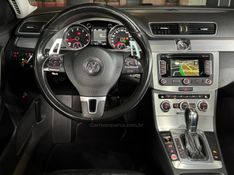 VOLKSWAGEN PASSAT 2.0 FSI VARIANT 16V TURBO TIPTRONIC 2013/2014 GRIFFCAR MULTIMARCAS DOIS IRMÃOS / Carros no Vale