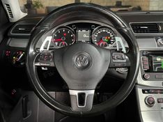 VOLKSWAGEN PASSAT 2.0 FSI VARIANT 16V TURBO TIPTRONIC 2013/2014 GRIFFCAR MULTIMARCAS DOIS IRMÃOS / Carros no Vale