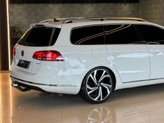 VOLKSWAGEN PASSAT 2.0 FSI VARIANT 16V TURBO TIPTRONIC 2013/2014 GRIFFCAR MULTIMARCAS DOIS IRMÃOS / Carros no Vale