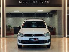 VOLKSWAGEN SAVEIRO 1.6 MI TRENDLINE CS 8V 2014/2015 GRIFFCAR MULTIMARCAS DOIS IRMÃOS / Carros no Vale