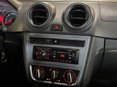 VOLKSWAGEN SAVEIRO 1.6 MI TRENDLINE CS 8V 2014/2015 GRIFFCAR MULTIMARCAS DOIS IRMÃOS / Carros no Vale
