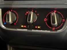 VOLKSWAGEN SAVEIRO 1.6 MI TRENDLINE CS 8V 2014/2015 GRIFFCAR MULTIMARCAS DOIS IRMÃOS / Carros no Vale