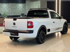 VOLKSWAGEN SAVEIRO 1.6 MI TRENDLINE CS 8V 2014/2015 GRIFFCAR MULTIMARCAS DOIS IRMÃOS / Carros no Vale