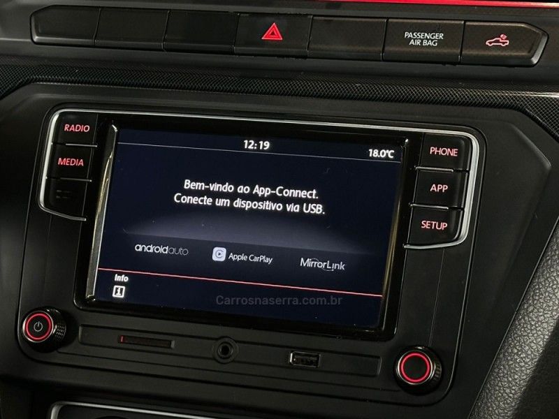 VOLKSWAGEN SAVEIRO 1.6 PEPPER CE 8V 2018/2019 GRIFFCAR MULTIMARCAS DOIS IRMÃOS / Carros no Vale