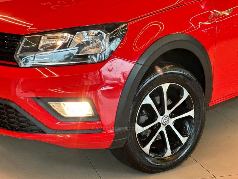 VOLKSWAGEN SAVEIRO 1.6 PEPPER CE 8V 2018/2019 GRIFFCAR MULTIMARCAS DOIS IRMÃOS / Carros no Vale